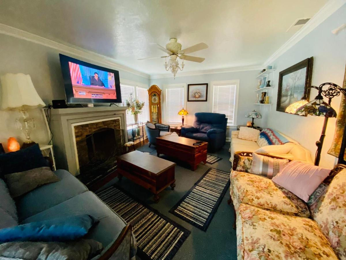CaroleBelle Cottage-sleeps 8+hot tub/grills/firepit Lawton Eksteriør bilde