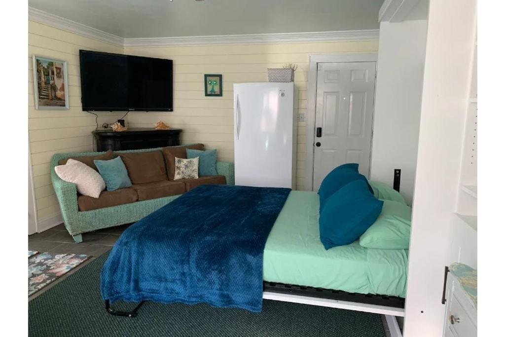 CaroleBelle Cottage-sleeps 8+hot tub/grills/firepit Lawton Eksteriør bilde